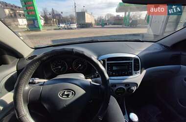 Седан Hyundai Accent 2008 в Виннице