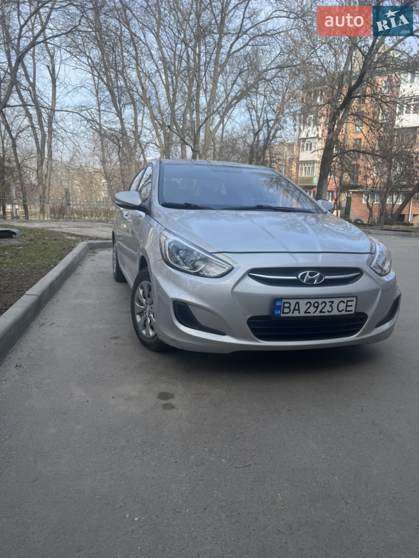 2016 Hyundai Accent - мініатюра 12