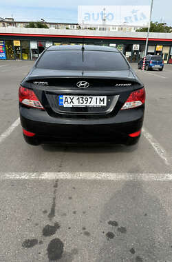 Седан Hyundai Accent 2012 в Харькове