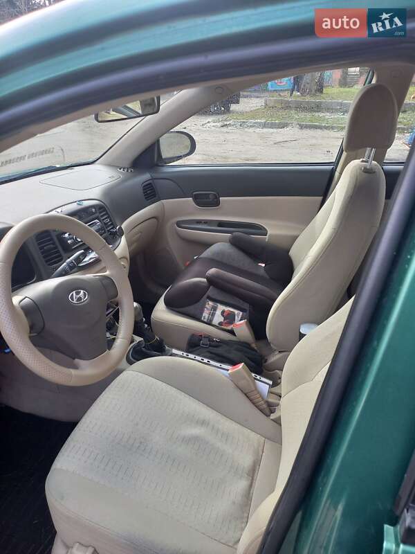Седан Hyundai Accent 2007 в Львове