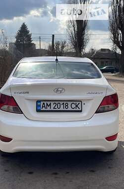 Седан Hyundai Accent 2012 в Бердичеві