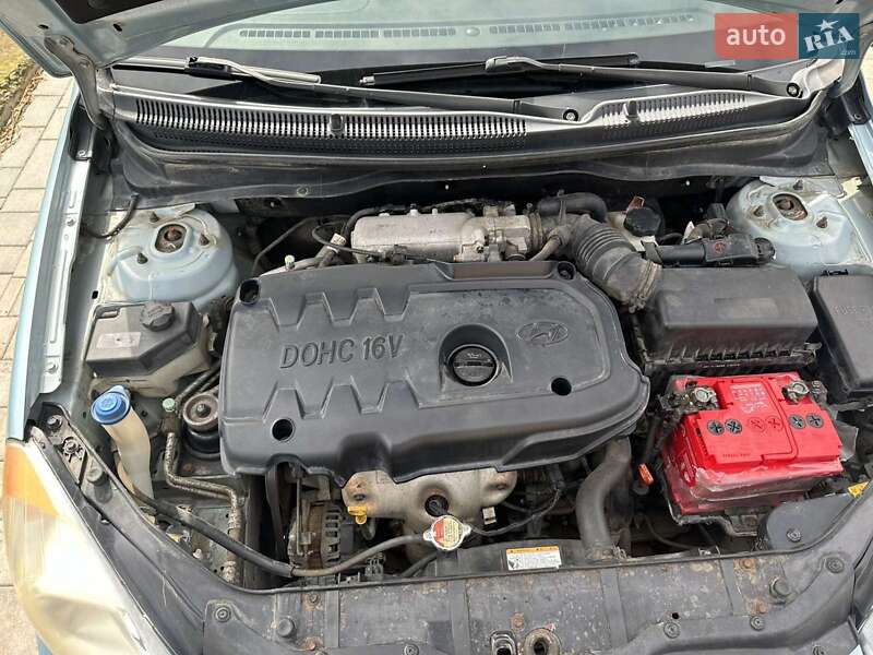Седан Hyundai Accent 2008 в Чернівцях