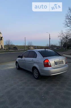 Седан Hyundai Accent 2008 в Южном