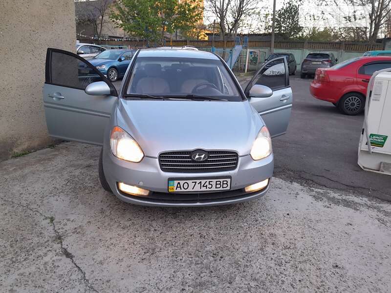 Седан Hyundai Accent 2008 в Одесі