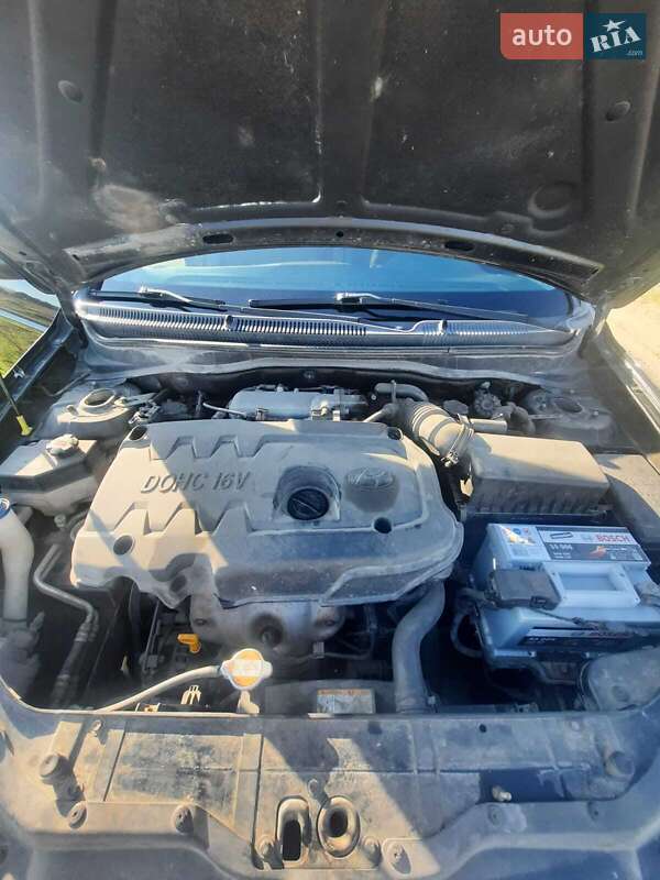 Седан Hyundai Accent 2008 в Сумах