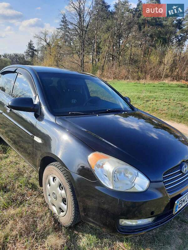 Седан Hyundai Accent 2008 в Сумах
