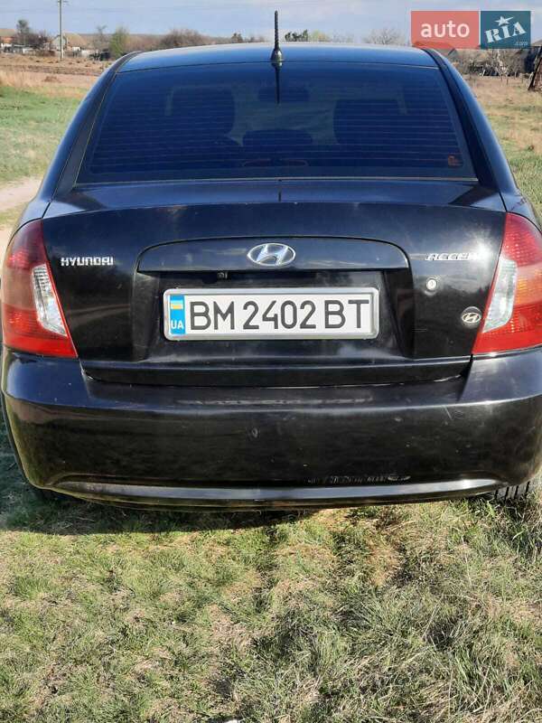 Седан Hyundai Accent 2008 в Сумах