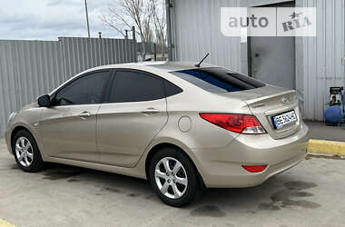 Седан Hyundai Accent 2012 в Николаеве