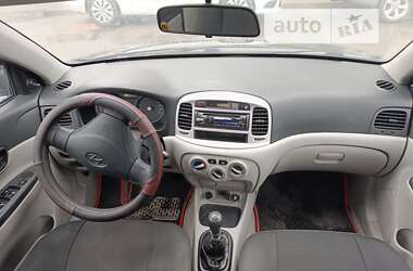 Седан Hyundai Accent 2010 в Киеве