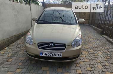 Седан Hyundai Accent 2006 в Первомайске