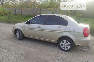 Седан Hyundai Accent 2006 в Первомайске