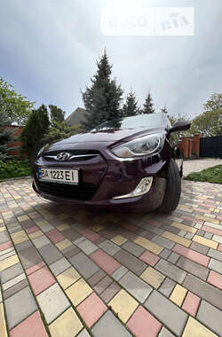 Седан Hyundai Accent 2013 в Кропивницком