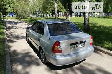 Седан Hyundai Accent 2001 в Черкассах