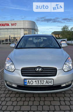 Седан Hyundai Accent 2007 в Мукачевому