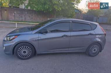 Хэтчбек Hyundai Accent 2014 в 