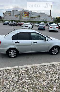 Седан Hyundai Accent 2008 в Дніпрі