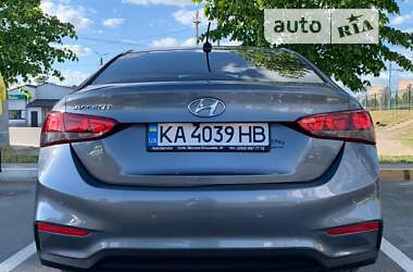 Седан Hyundai Accent 2017 в Киеве