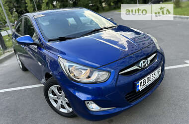 Седан Hyundai Accent 2011 в Виннице