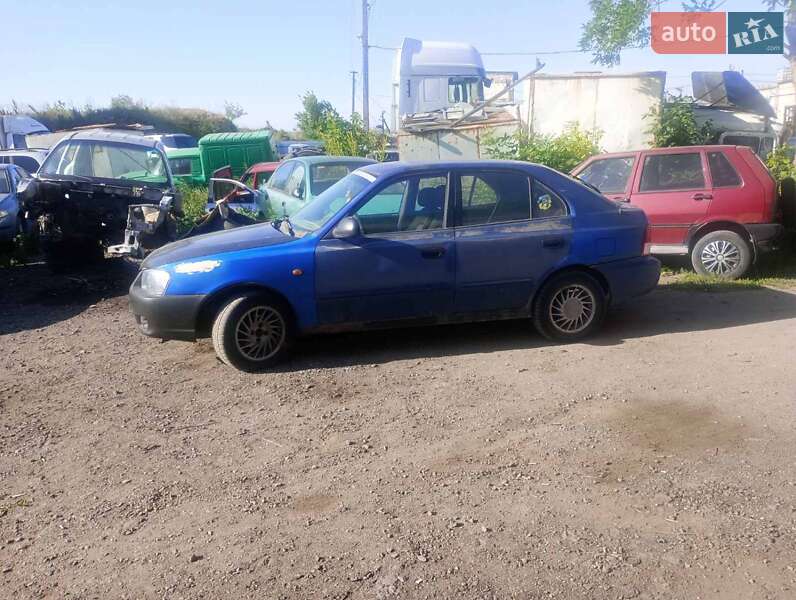Седан Hyundai Accent 2003 в Запорожье фото 5 Седан Hyundai Accent 2003 в Запорожье