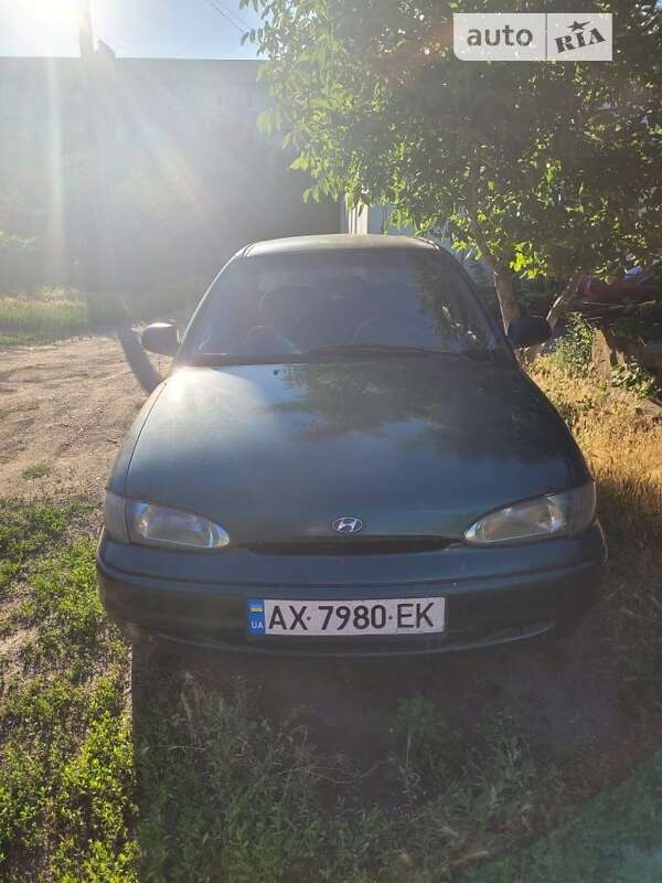 Седан Hyundai Accent 1995 в Балаклее