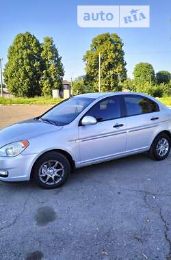 Седан Hyundai Accent 2007 в Прилуках