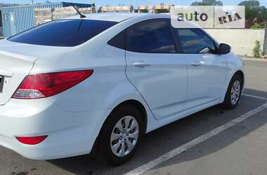 Седан Hyundai Accent 2018 в Ирпене