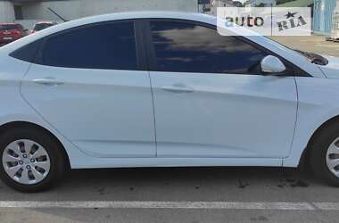 Седан Hyundai Accent 2018 в Ирпене