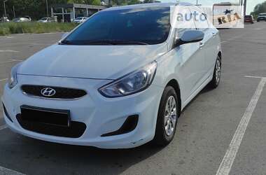 Седан Hyundai Accent 2018 в Ирпене