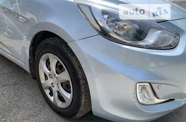 Седан Hyundai Accent 2011 в Дніпрі