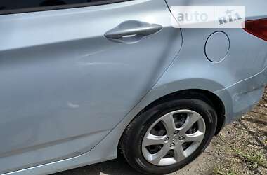 Седан Hyundai Accent 2011 в Дніпрі