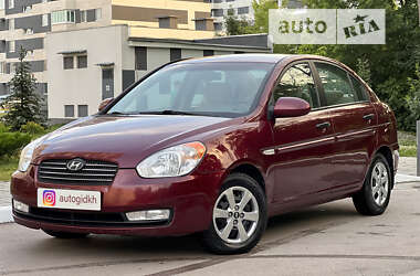 Седан Hyundai Accent 2008 в Харькове