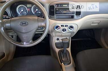 Седан Hyundai Accent 2009 в Запорожье