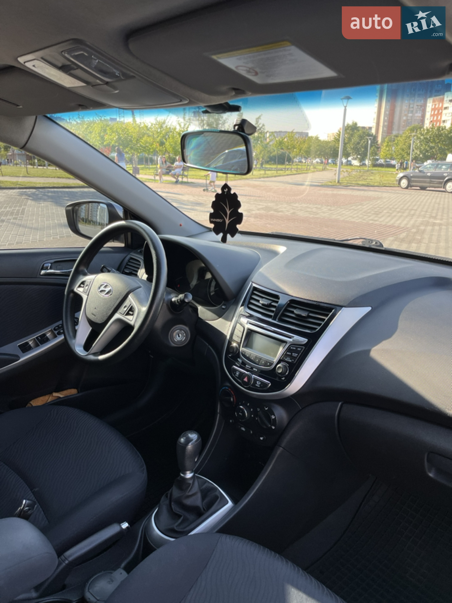 2012 Hyundai Accent - мініатюра 15
