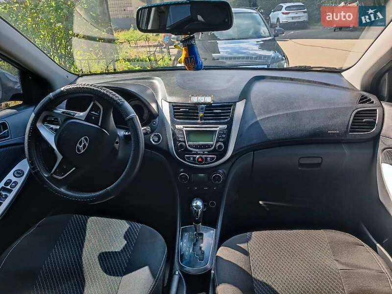 Седан Hyundai Accent 2012 в Києві