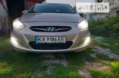 Седан Hyundai Accent 2012 в Василькові