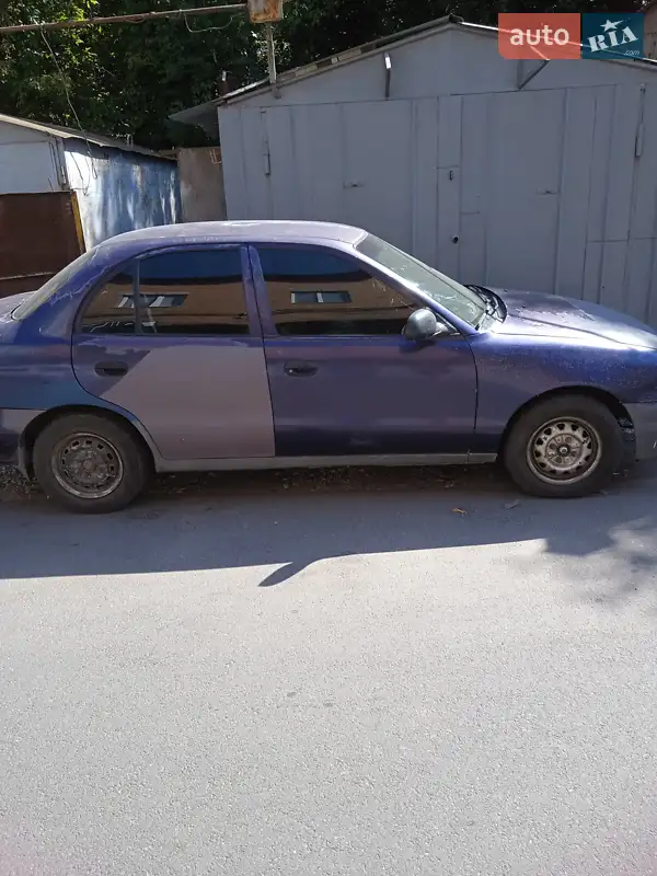 Hyundai Accent 1995