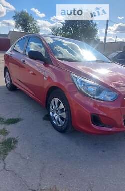 Седан Hyundai Accent 2013 в Харькове