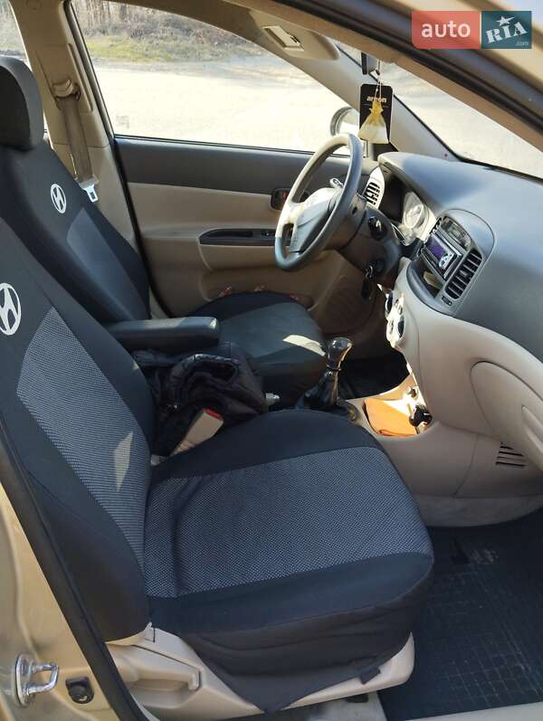 Седан Hyundai Accent 2008 в Верхнеднепровске