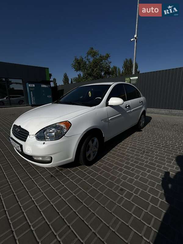 Седан Hyundai Accent 2008 в Кропивницком