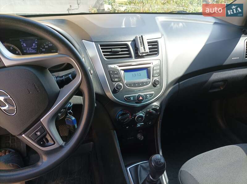 Седан Hyundai Accent 2013 в Одессе фото 6 Седан Hyundai Accent 2013 в Одессе
