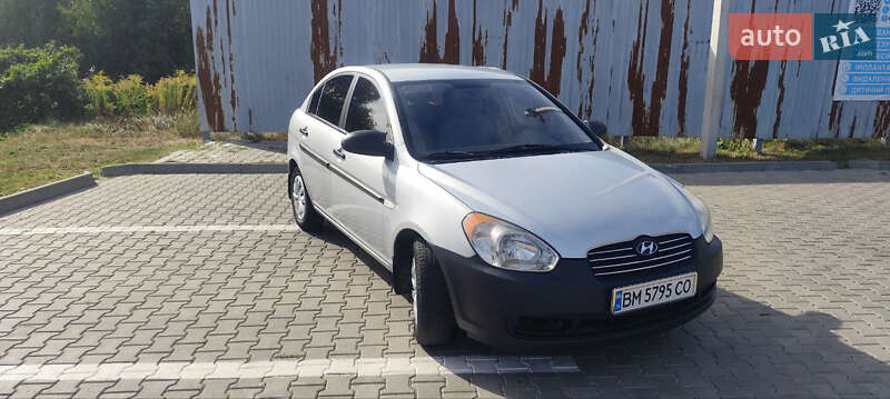 Седан Hyundai Accent 2008 в Черновцах