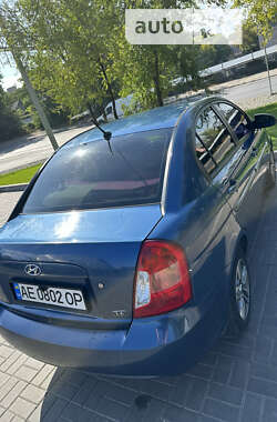 Седан Hyundai Accent 2008 в Днепре