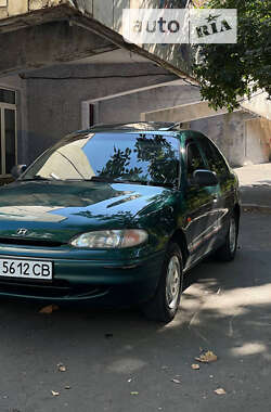 Седан Hyundai Accent 1995 в Миколаєві