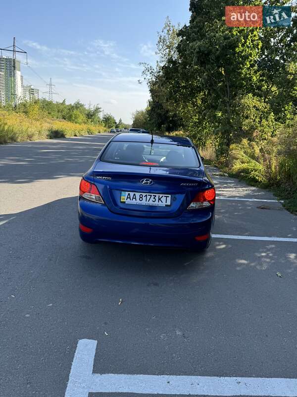 Седан Hyundai Accent 2011 в Киеве фото 2 Седан Hyundai Accent 2011 в Киеве