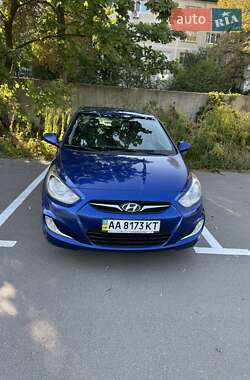 Седан Hyundai Accent 2011 в 