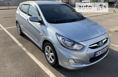 Хетчбек Hyundai Accent 2012 в Харкові