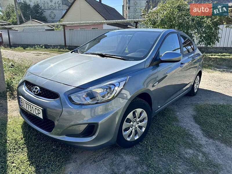 Седан Hyundai Accent 2018 в Решетиловке