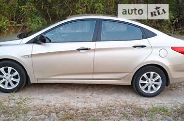 Седан Hyundai Accent 2011 в Кобеляках