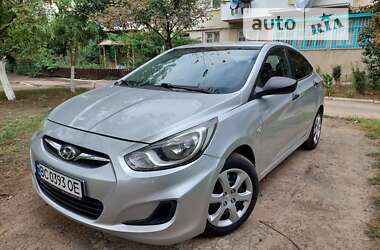 Седан Hyundai Accent 2013 в Одессе