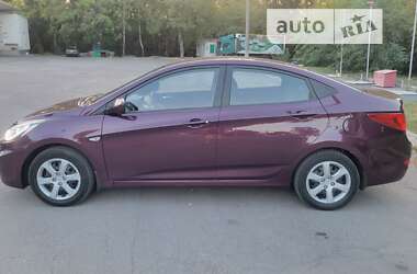 Седан Hyundai Accent 2011 в Дніпрі